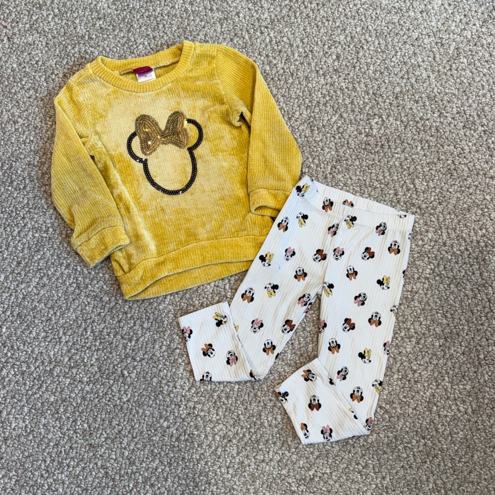Disney Minnie Mouse Girls Size 4T Sweater and Leggings Outfit Set